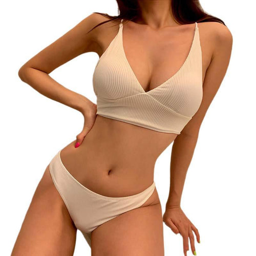 Elegant tvådelad bikini med hög midja – Stilfull design för pool och spa
