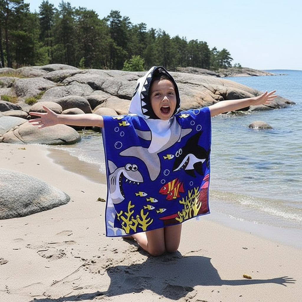 Strandhandduk med huva för barn – Mjuk & snabbtorkande poncho Glada hajar